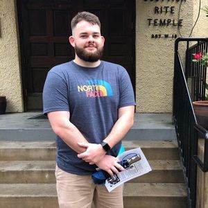 Meet your Posher, Cole